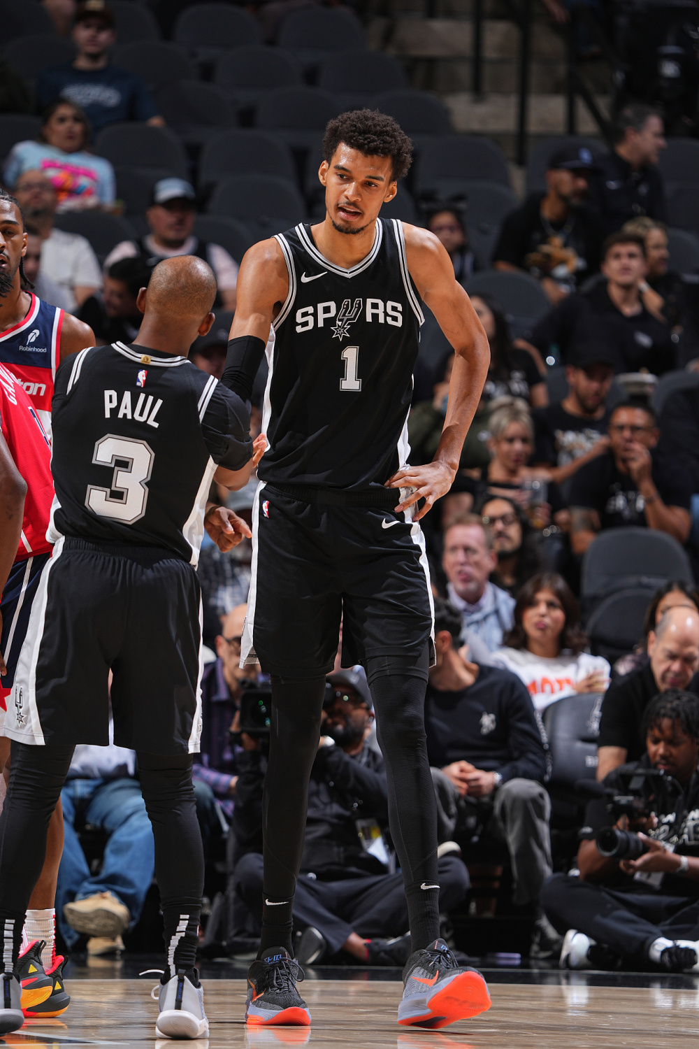 九游体育官方网站-包含NBA常规赛赛前走向成谜，北京国安回应争议，话题不断，球队文化再被提及的词条-九游体育官方网站